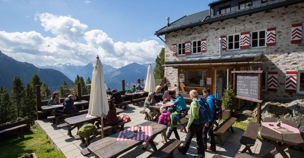 Rochus Appartements Sautens Exterior foto
